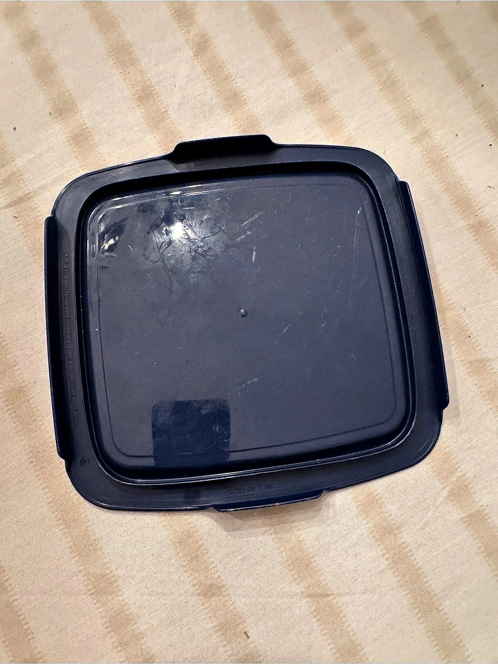 Pyrex Blue  Square replacement lid - Picture 3 of 3